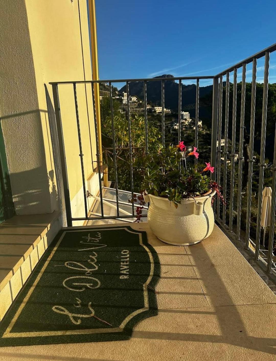 La Dolce Vita Ravello - Two Bedroom Apt With Sea View Terrace Eksteriør billede